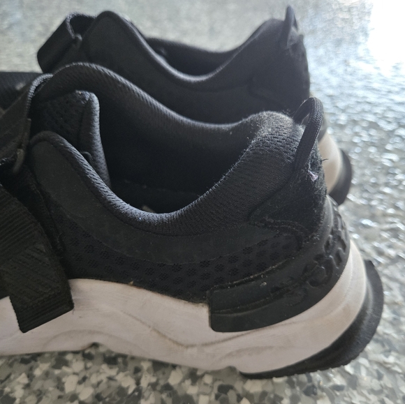 Sorel women’s Kinetic RNEGD strap sneakers size 7.5 good condition - Picture 6 of 9